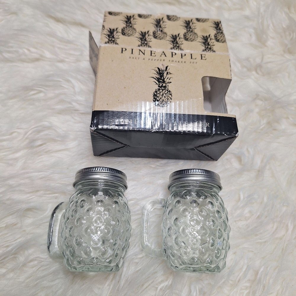 American Atelier Pineapple salt and pepper shakers